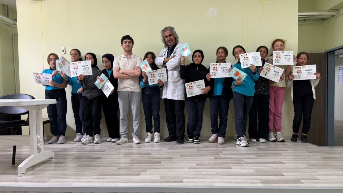 “Genç Aklın Hayal Gücü (Young Minds’ Imagination)” Projesiyle Kültürlerarası Edebi Yolculuk